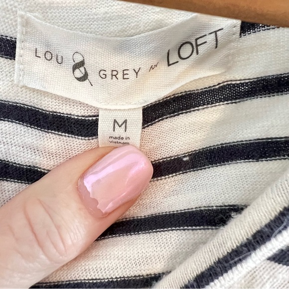 Lou & Grey for Loft Nautical Striped Romper. Size Medium. - Picture 5 of 9
